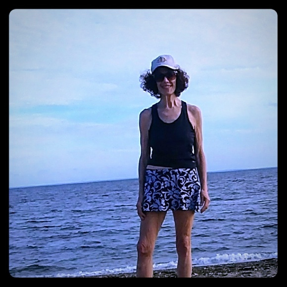 Meet your Posher, Jayne - Picture 1 of 1